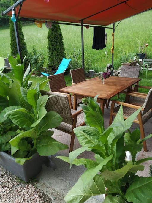 Upcycling Appartement Fischl - Nachhaltig Und Kreativ Wohnen Fuer Gross Und Klein Jenbach Luaran gambar