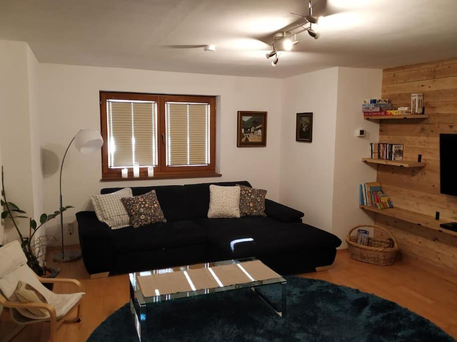 Upcycling Appartement Fischl - Nachhaltig Und Kreativ Wohnen Fuer Gross Und Klein Jenbach Luaran gambar