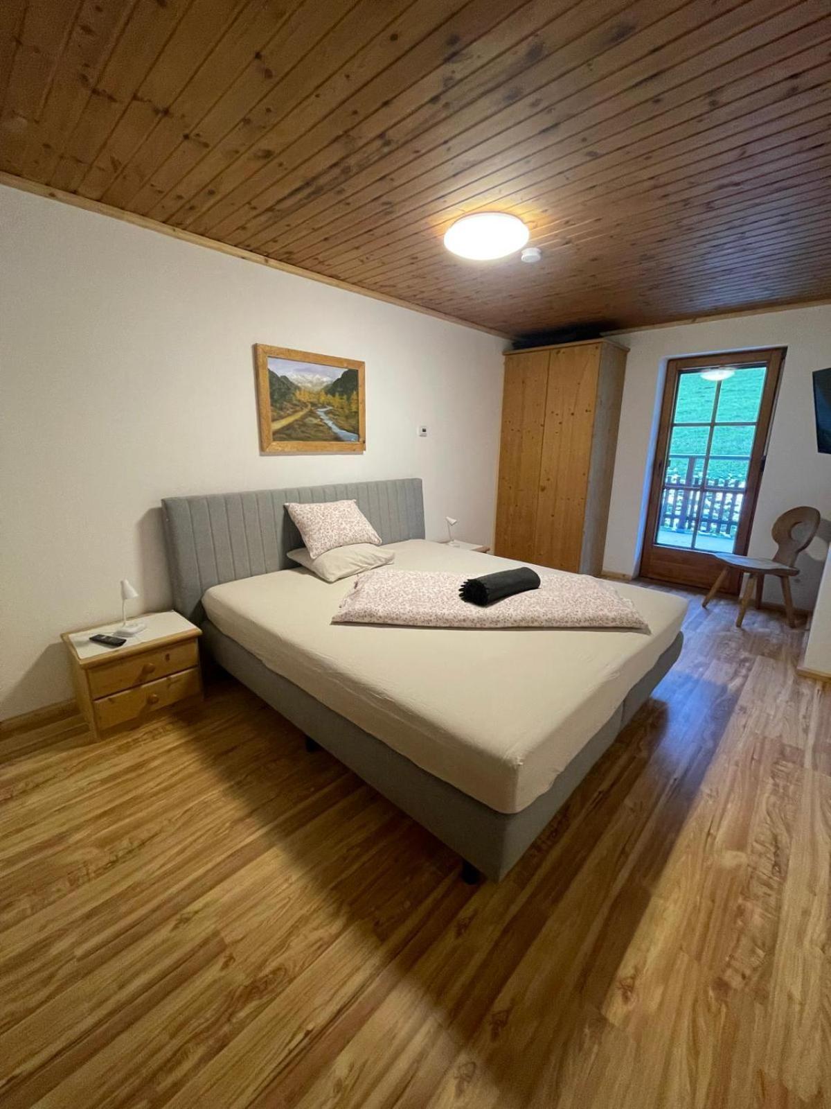 Upcycling Appartement Fischl - Nachhaltig Und Kreativ Wohnen Fuer Gross Und Klein Jenbach Luaran gambar